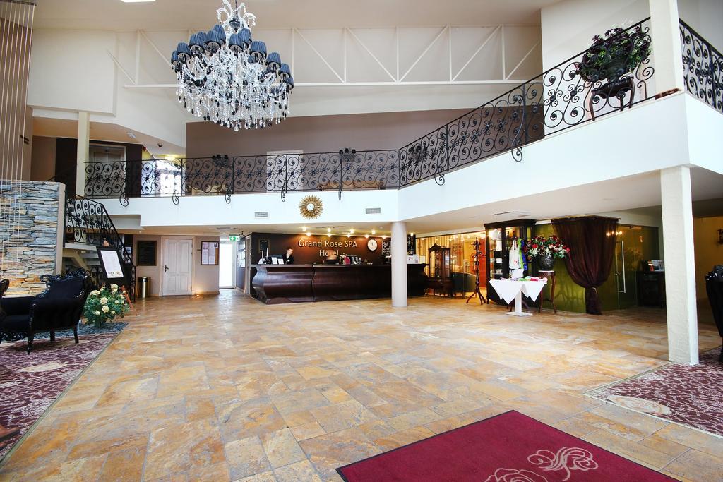 Grand Rose Spa Hotel Kuressaare Eksteriør bilde